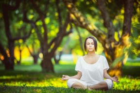 jiuyou官网入口-新规铸就新星，哈兰德惊艳赛场，IG电竞未来可期
